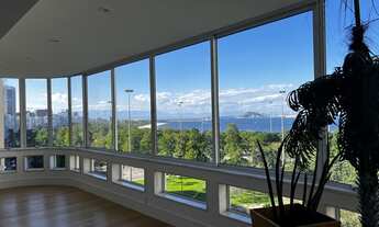 Imagem 3: Reformado por arquiteto consagrado Pedro Paranaguá, melhor trecho da Praia, VISTA CINEMATO