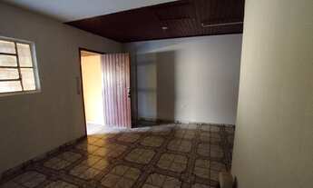 Imagem 4: Sobrado para venda com 60 metros quadrados podendo ser utilizado como residencial ou comer