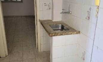 Imagem 2: Vendo Kitnet na Ponta da Praia com garagem