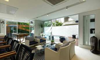 Imagem 2: Casa para venda possui 800 metros quadrados com 4 quartos em Cerâmica - São Caetano do Sul