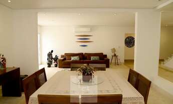 Imagem 6: Lago Azul Casa em ótima localização em bela esquina muito arborizada com 4 Suítes