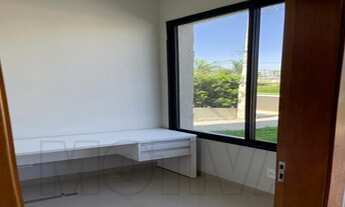 Imagem 7: Vende-se casa de 3 dormitórios no condomínio Figueira 2 em São José do Rio Preto com 173 m