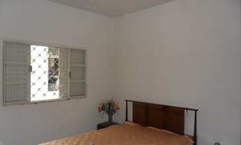 Imagem 7: Residência com localização privilegiada em rua de grande fluxo de pedestres e veículos