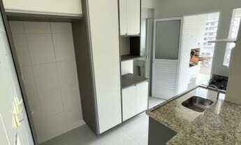 Imagem 3: Apartamento 2 dormitórios, 1 suíte, Terraço com Churrasqueira - Ponta Praia em Santos (SP