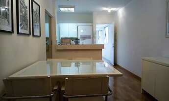 Imagem 5: 80 m2 - 2 Suites - Varanda -Lavabo - 2 Vagas