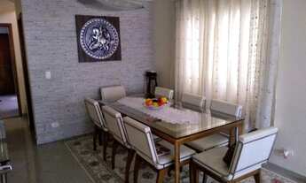 Imagem 2: Sobrado para venda possui 150m2 com 3 quartos, suite, 4 vagas de garagem, churrasqueira