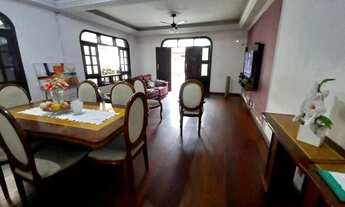 Imagem 6: Casa Sobrado com 4 dormitórios, 1 suíte, Edícula com Suíte, Piscina, e 3 vagas privativas