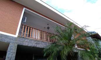 Imagem 7: Casa para venda possui 580 metros quadrados com 4 quartos suítes em Cidade Jardim - Piraci