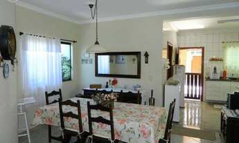 Imagem 4: Ótimo sobrado com 4 suítes, sala de jantar, sala de estar, cozinha com armários, área de l