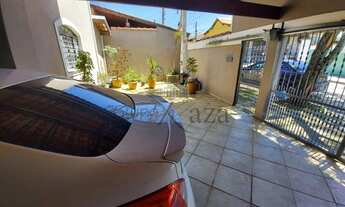 Imagem 7: Sobrado para venda possui 180 metros quadrados com 3 quartos