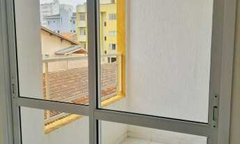 Imagem 5: Apartamento de 2 dormitórios sendo uma suíte, com sacada e equipado. Muito próximo do cent