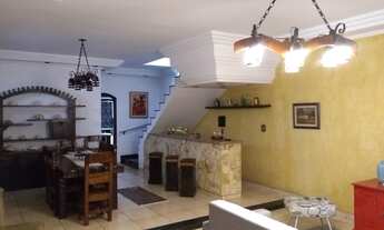 Imagem 4: LINDO SOBRADO Casa com 3 dormitórios