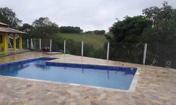 Imagem 3: Chácara em Santa Isabel SP com 2.380 m2, 03 Quartos, Piscina, Salão de Festas, Escritura R