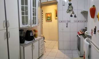 Imagem 7: Apartamento para venda possui 45 metros quadrados com 1 quarto em Enseada - Guarujá - SP