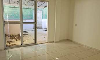 Imagem 2: Sobrado em condomínio com 3 dormitórios