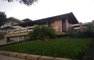 Imagem 2: CASA no BOA VISTA com 3 quartos para LOCAÇÃO, 270 m²