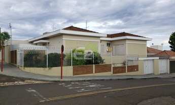 Imagem: SãO CARLOS - Casa Padrão - VILA NERY