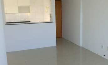 Imagem 4: Apartamento - Candeias - Reformado - C/ Planejados - Piscina - Lateral sul