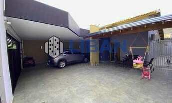 Imagem: LINDA CASA AO LADO DA AV. JOSÉ AIELLO