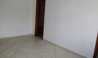 Imagem: Apartamento 2 Dormitórios. Único 2o andar