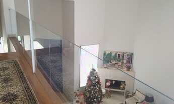 Imagem 2: Casa de condomínio sobrado para venda tem 305 metros quadrados com 3 quartos