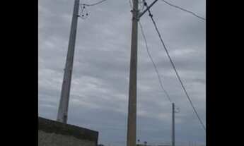 Imagem 2: Terreno em Sorocaba- água, luz, local fechado