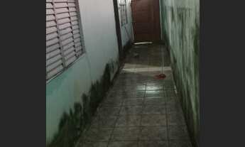 Imagem 7: Casa para venda possui 1 metros quadrados com 2 quartos em Vila Rezende - Franca - SP