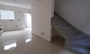 Imagem 4: Sobrado, de 52m², com 2 quartos, banheiro e lavabo, no Parque São Vicente - São Vicente/SP