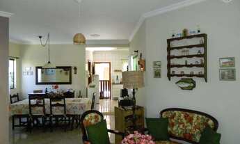 Imagem 5: Ótimo sobrado com 4 suítes, sala de jantar, sala de estar, cozinha com armários, área de l