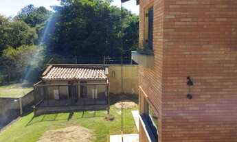 Imagem 7: Casa de condomínio sobrado para venda possui 750 metros quadrados com 5 quartos