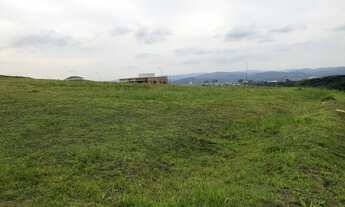 Imagem 2: Lote/Terreno de esquina a venda possui 1233 m² em Alphaville - Genesis II - Parte alta do