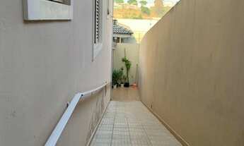 Imagem 6: Casa para venda tem 100 metros quadrados com 3 quartos. Jardim das Palmeiras - Atibaia