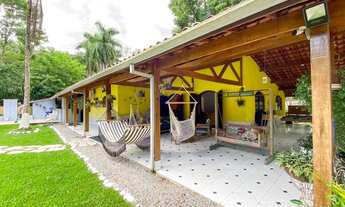 Imagem: Casa para venda tem 257 metros quadrados