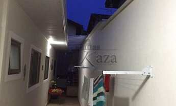 Imagem 7: Casa para venda tem 180 metros quadrados com 4 quartos