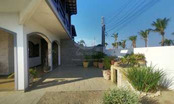 Imagem 3: Casa de frente para lagoa de Araruama