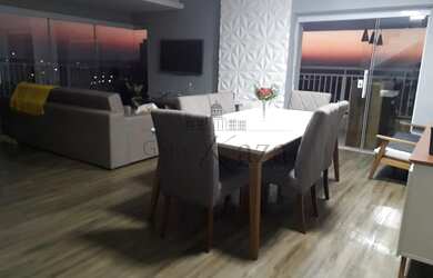 Imagem 3: Duplex para venda tem 168 metros quadrados com 3 quartos