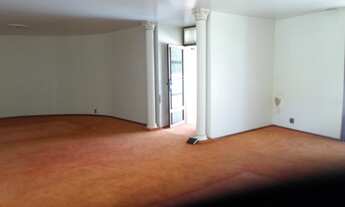 Imagem 4: Ótima casa para venda em excelente localização com 400 metros quadrados e garagem ampla