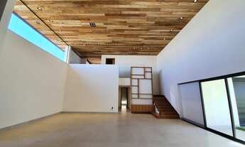 Imagem 2: Casa de condomínio para venda tem 600 metros quadrados com 4 quartos