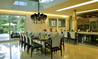 Imagem 7: Casa no Tamboré 3 com 5 suítes, 8 banheiros e 6 vagas- 9 milhões e 500 mil reais- Oportuni