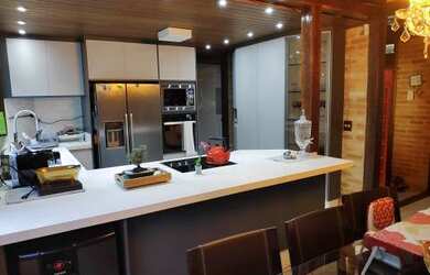 Imagem 5: Lindo sobrado, estilo rústico na Serra da Cantareira