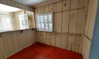 Imagem 5: Casa de 02 dormitórios ( fundos), sala de estar, cozinha, banheiro social e área de serviç