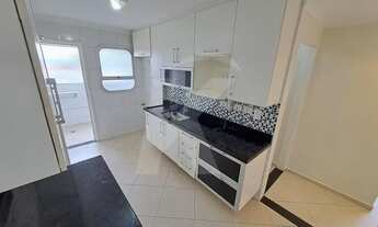 Imagem 2: Apartamento com 2 quartos, sala, cozinha, banheiro, 1 vaga de garagem fixa e coberta