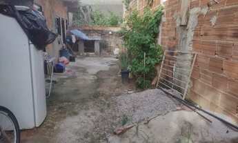 Imagem 2: Vendo ou troco Casa com 1 dormitório