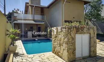 Imagem 2: Linda casa com muito verde em bairro tranquilo para locação em Atibaia