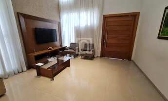 Imagem 2: Sobrado com 4 suítes no Condomínio Residencial Giverny