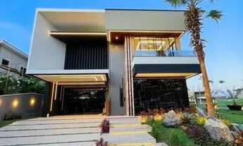 Imagem: Uma mansão cinematográfica, finamente