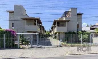 Imagem 3: Casa em condomínio de 105m² - 2 dormitórios e 1 vaga no bairro Guarujá