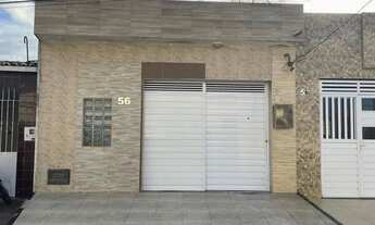 Imagem: Casa no Centro de Nossa Senhora da Glória