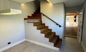 Imagem 7: O Refúgio dos Sonhos em Cotia: Casa com 2 Dormitórios, 1 Suíte e Localização Privilegiada