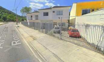 Imagem 5: 4 Casas na Fazendinha à venda por R$ 2.100.000 - Piratininga - Niterói/RJ